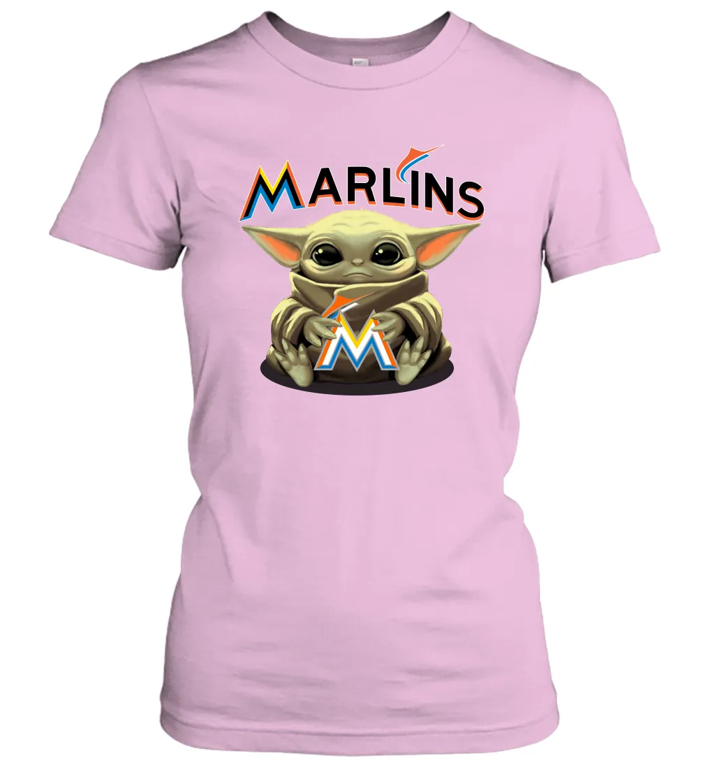 Baby Yoda Hugs Loves The Miami Marlins Baseball Womens T-Shirt