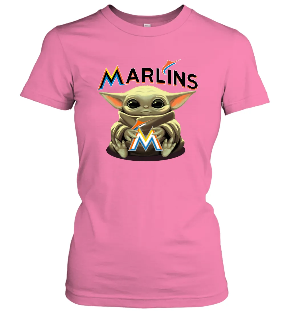 Baby Yoda Hugs Loves The Miami Marlins Baseball Womens T-Shirt