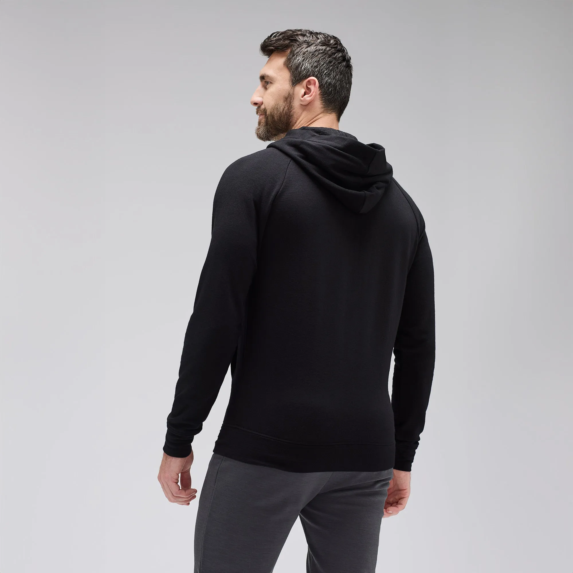 Carryology Meili Travel Hoodie - Versatile Lightweight Comfort with Stylish Functionality