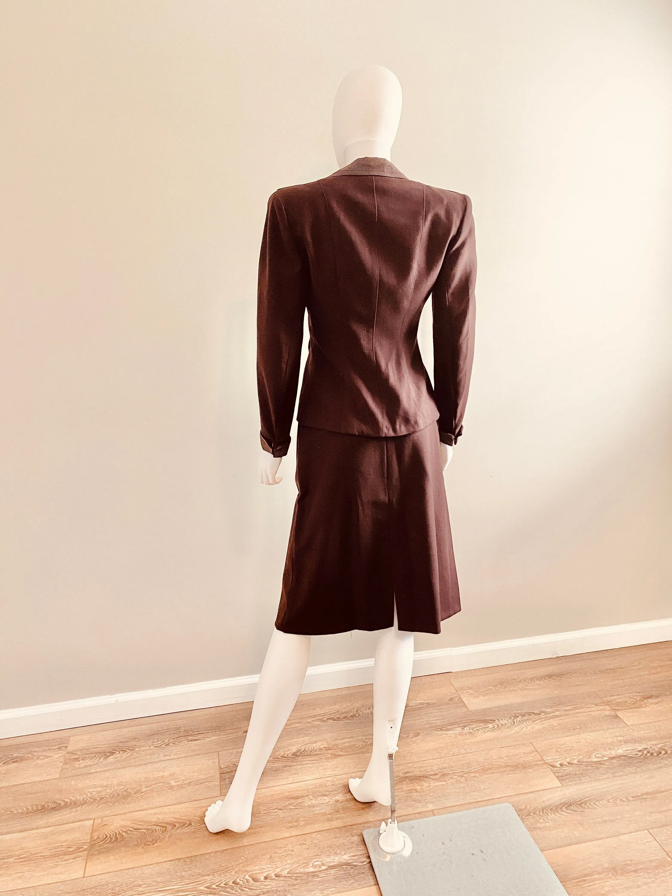 Vintage Late 1930s Brown Wool Gaberdine Skirt Suit / 30s Suit / Size S